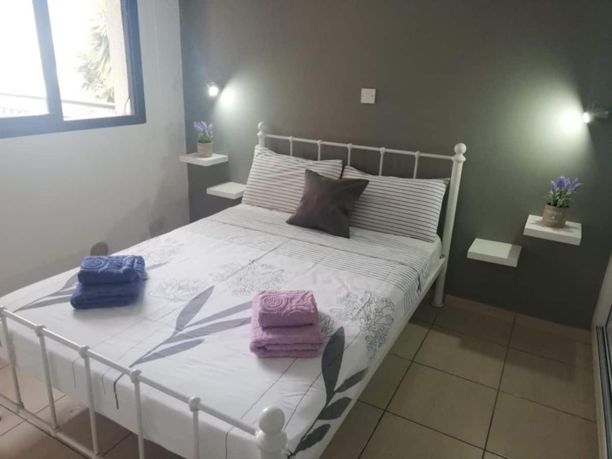 Cozy 1 Bedroom Apartment Close To The Beach Paphos 外观 照片
